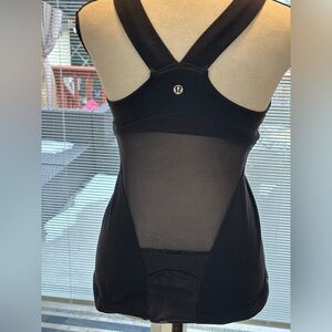 Lululemon Woman,  Black Mesh Back Tank Top Size 6